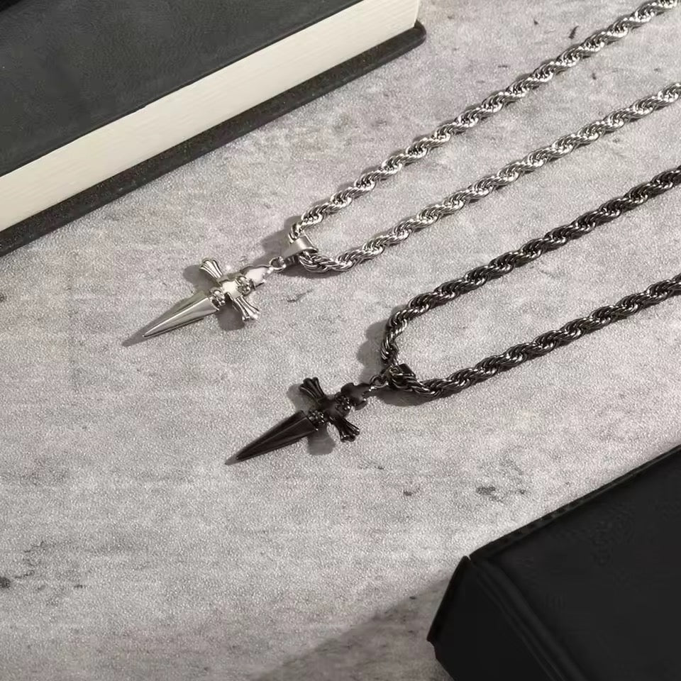 Judgment dagger Pendant