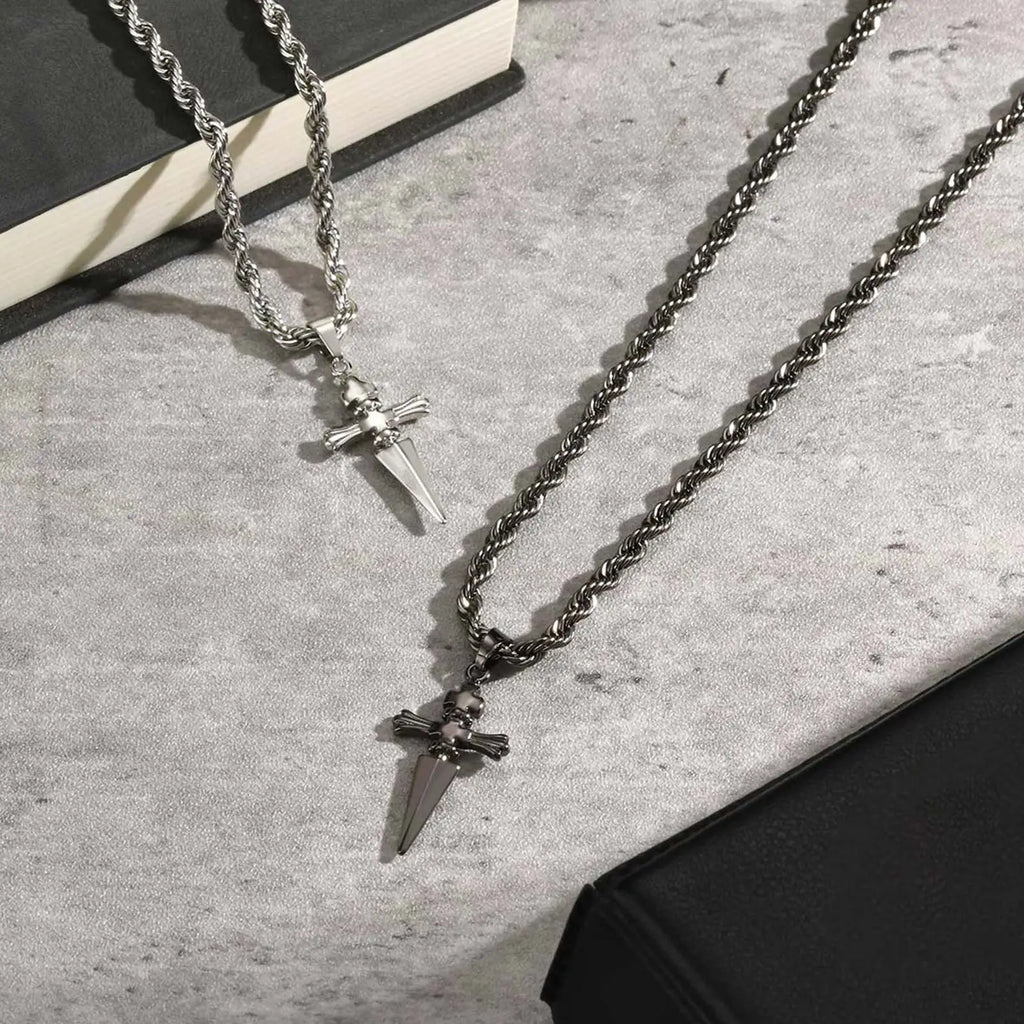 Judgment dagger Pendant